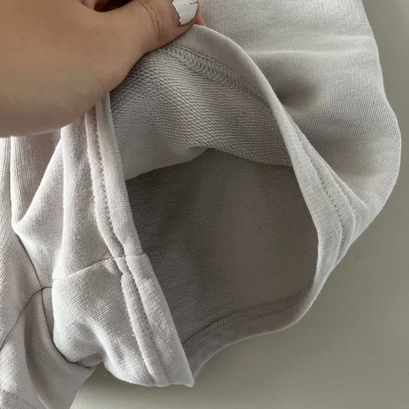 Tna AiryAF High Waisted Fleece Sweat Short Size XS - Picture 3 of 9